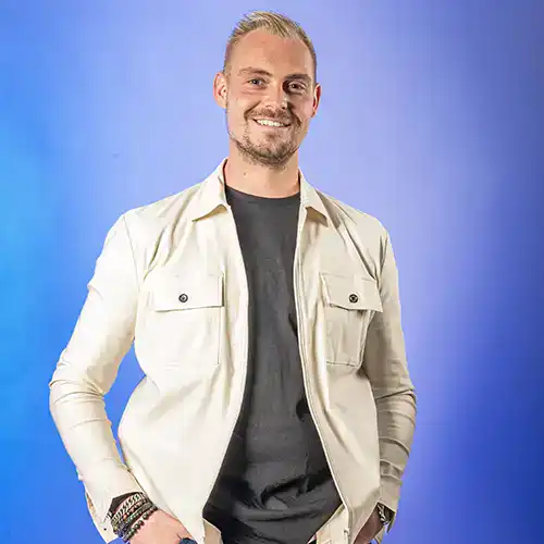 Guus Doggen inhuren boeken voor een optreden voor een scherpe prijs